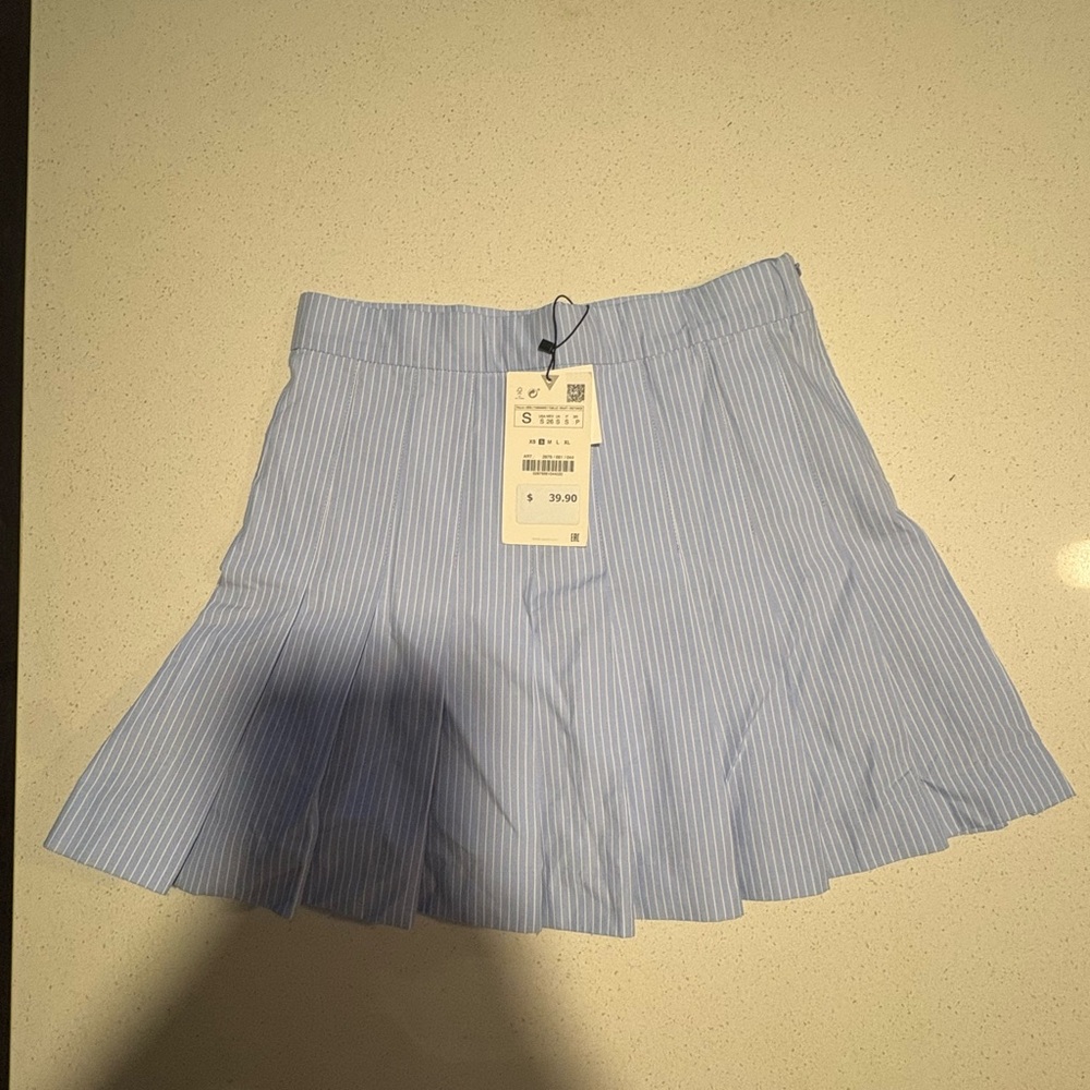 Elegant Light Blue Striped Skater Skirt